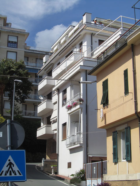 Appartamento in affitto a Arenzano, 3 locali, zona Località: Centro/Lungomare, prezzo € 750 | PortaleAgenzieImmobiliari.it