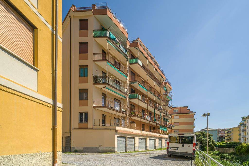 Appartamento in affitto a Arenzano, 2 locali, zona Località: Centro/Lungomare, Trattative riservate | PortaleAgenzieImmobiliari.it