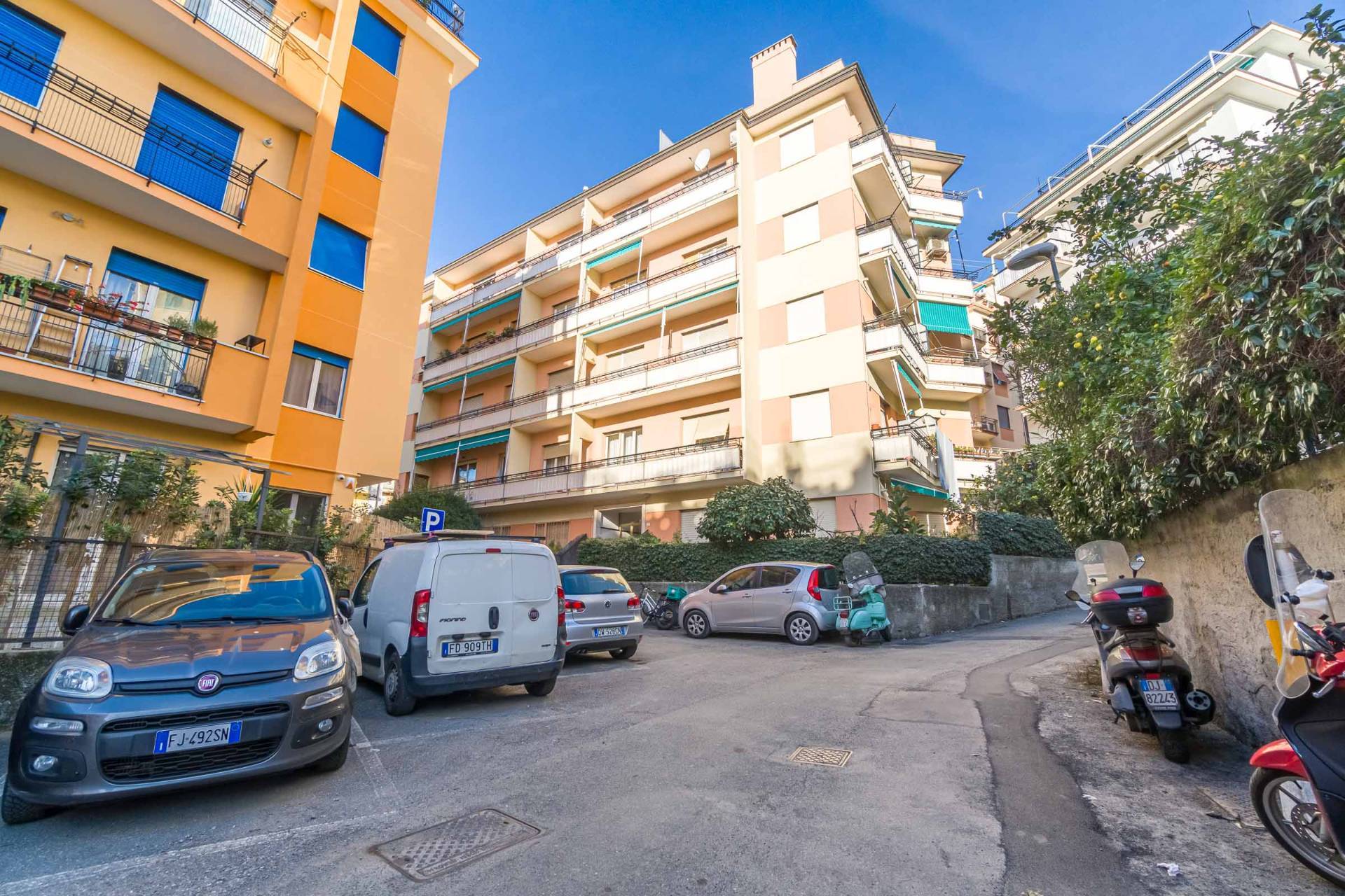 Appartamento in vendita a Arenzano, 3 locali, prezzo € 320.000 | PortaleAgenzieImmobiliari.it