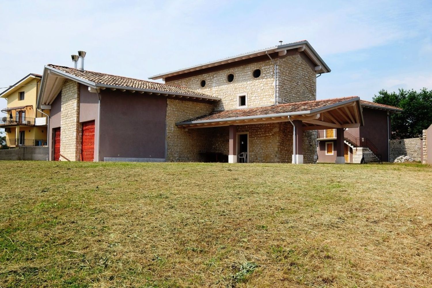 Villa in vendita a Aviano, 7 locali, zona chia, prezzo € 480.000 | PortaleAgenzieImmobiliari.it