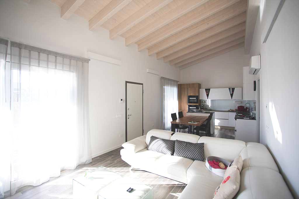 Villa in vendita a Castiglione delle Stiviere, 5 locali, prezzo € 439.000 | PortaleAgenzieImmobiliari.it