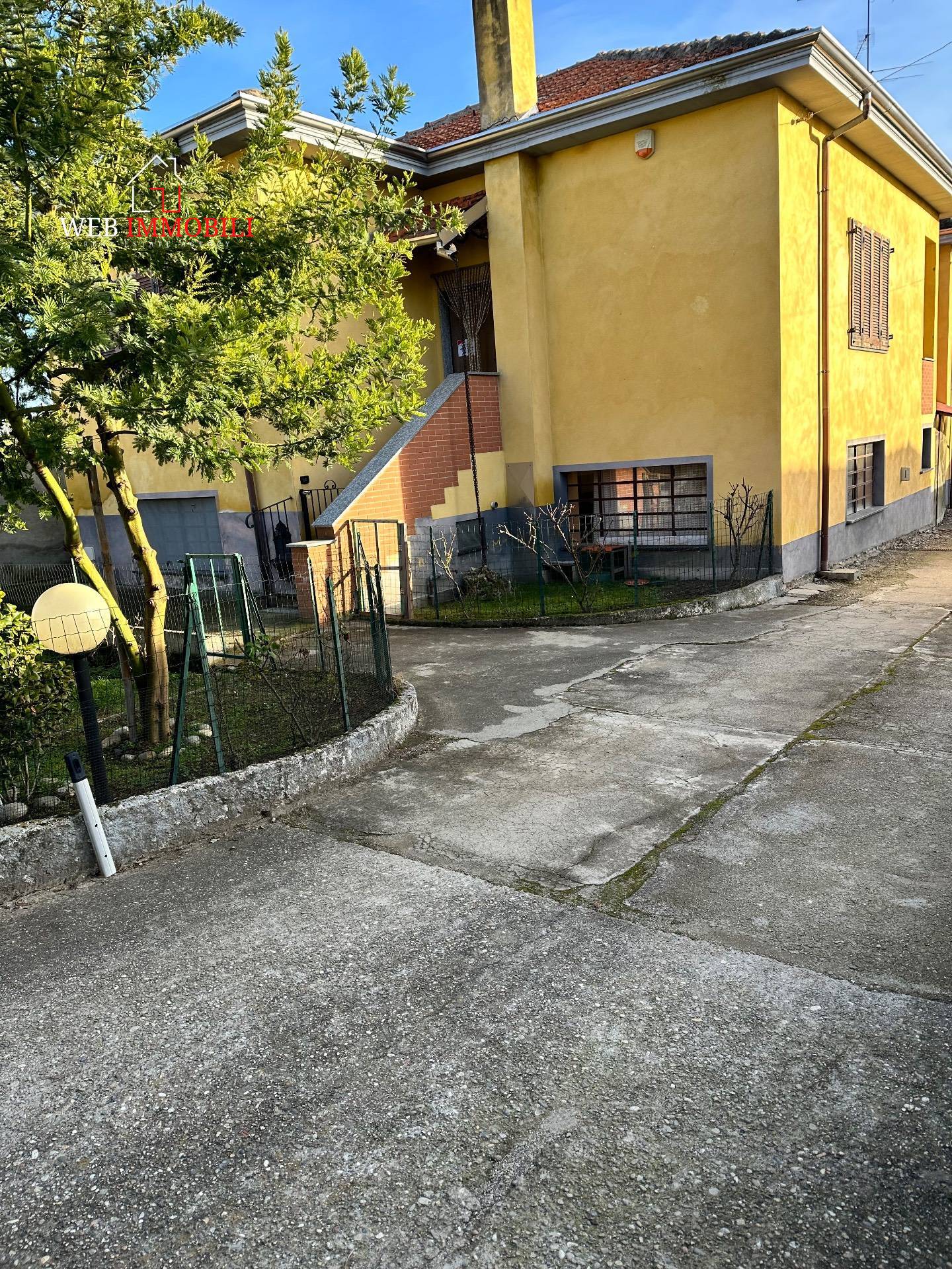 Villa in vendita a Vigevano, 4 locali, prezzo € 170.000 | PortaleAgenzieImmobiliari.it
