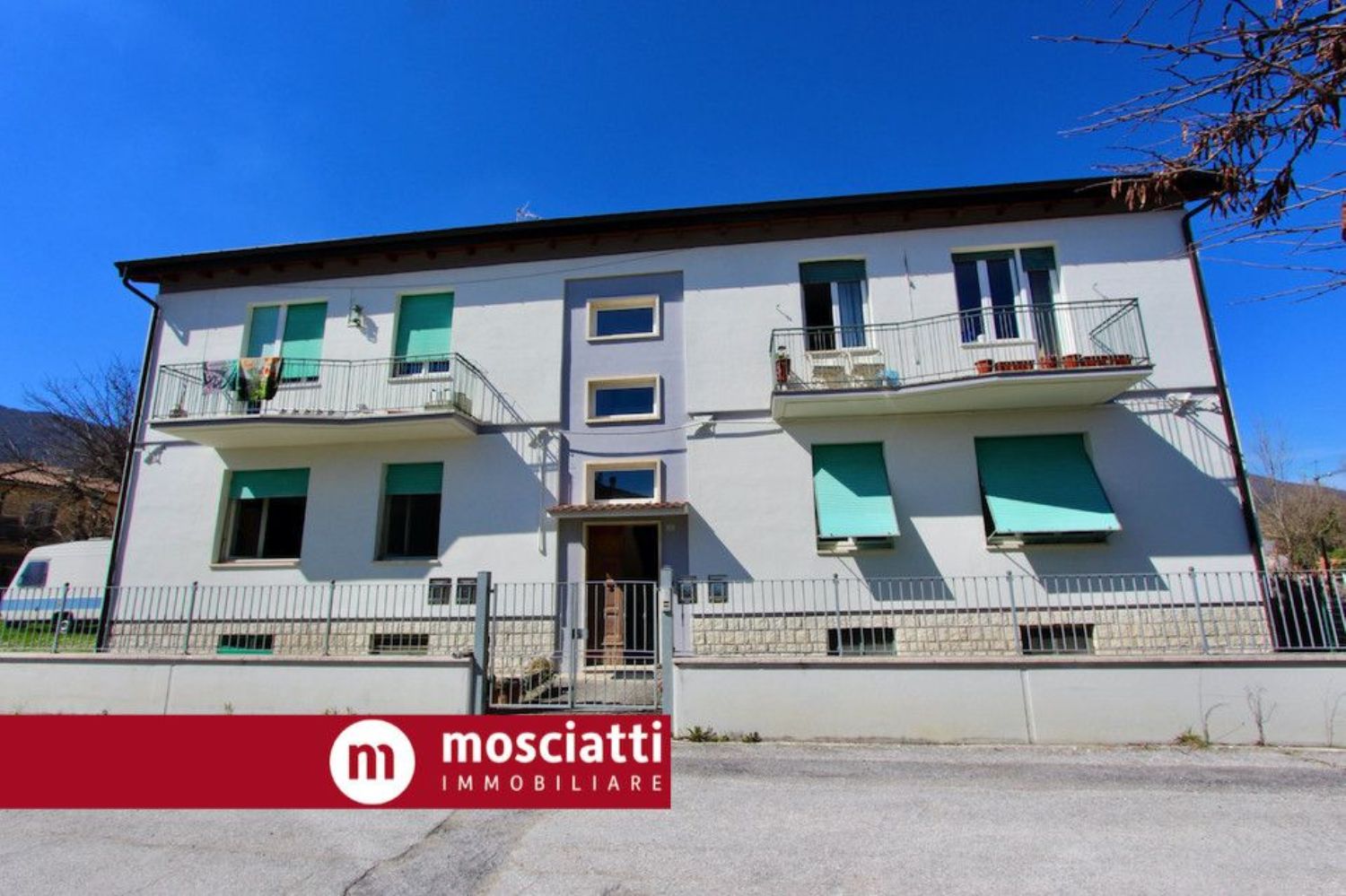Appartamento in vendita a Esanatoglia, 3 locali, prezzo € 50.000 | PortaleAgenzieImmobiliari.it