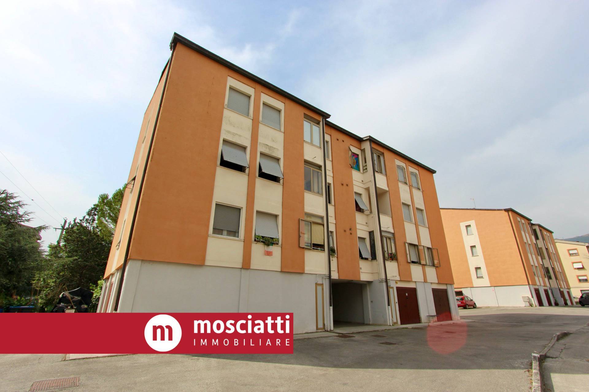 Appartamento in vendita a Matelica, 2 locali, prezzo € 73.000 | PortaleAgenzieImmobiliari.it