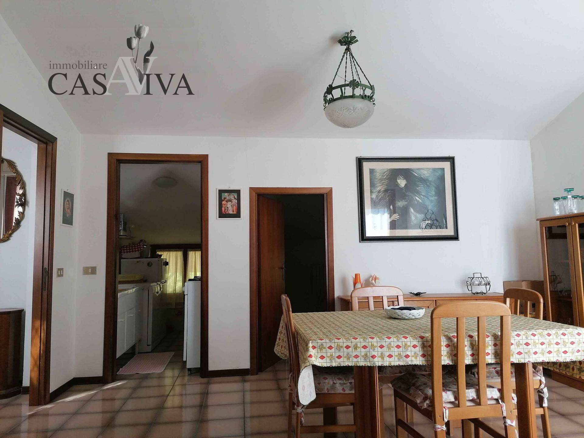 Appartamento in vendita a Acquaviva Picena, 6 locali, zona Località: Panoramica, prezzo € 70.000 | PortaleAgenzieImmobiliari.it