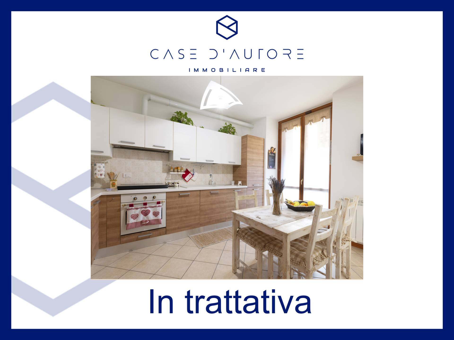 Appartamento in vendita a Albizzate, 4 locali, prezzo € 235.000 | PortaleAgenzieImmobiliari.it