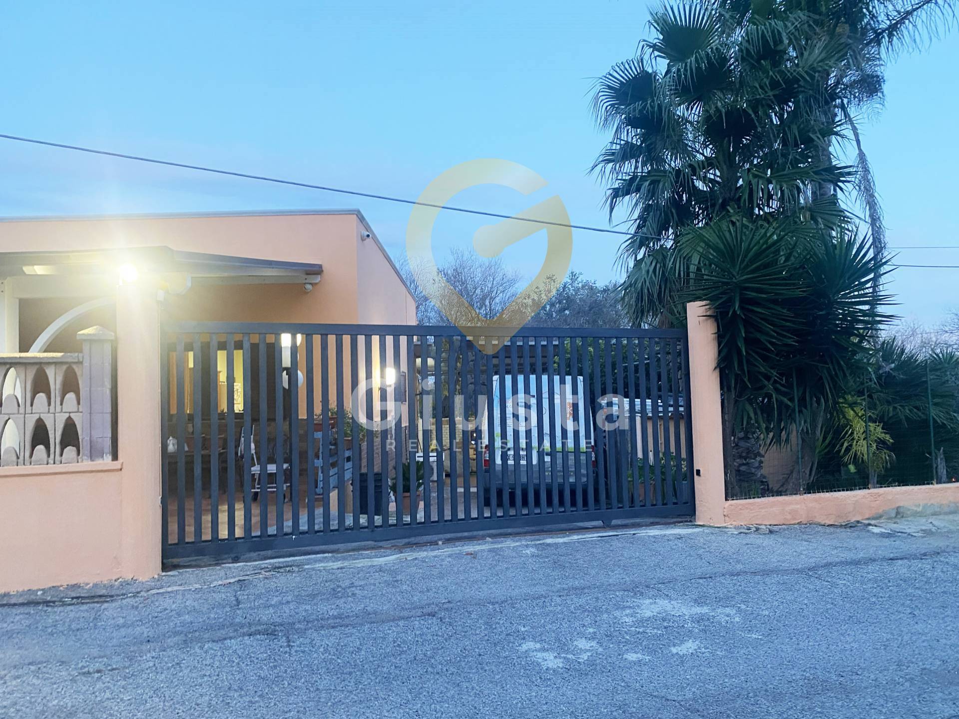 Villa in vendita a Oria, 3 locali, prezzo € 129.000 | PortaleAgenzieImmobiliari.it