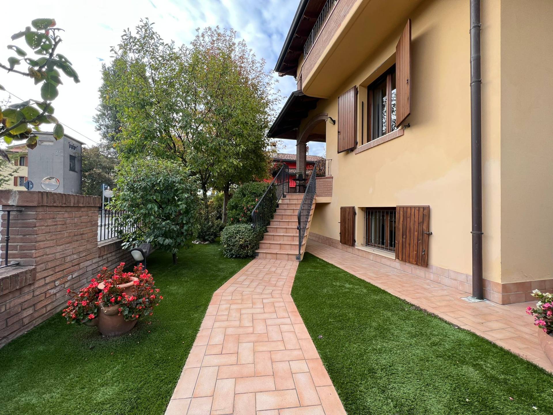 Villa in vendita a Castelfranco Emilia, 6 locali, prezzo € 467.000 | PortaleAgenzieImmobiliari.it