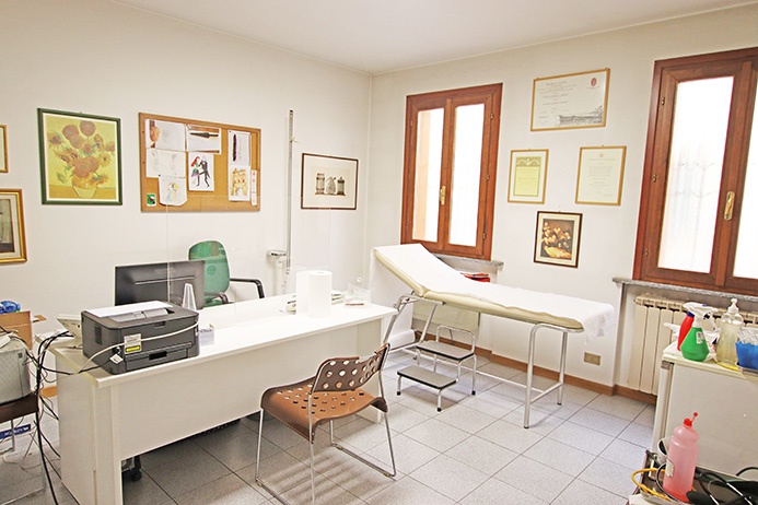 Ufficio / Studio in vendita a Treviolo - Zona: Albegno