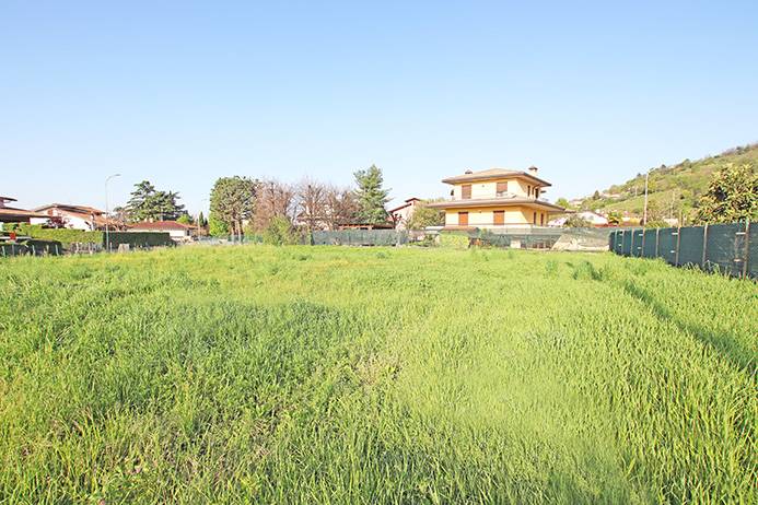 Terreno Edificabile Residenziale in vendita a Castelli Calepio, 9999 locali, zona iuno, prezzo € 159.000 | PortaleAgenzieImmobiliari.it