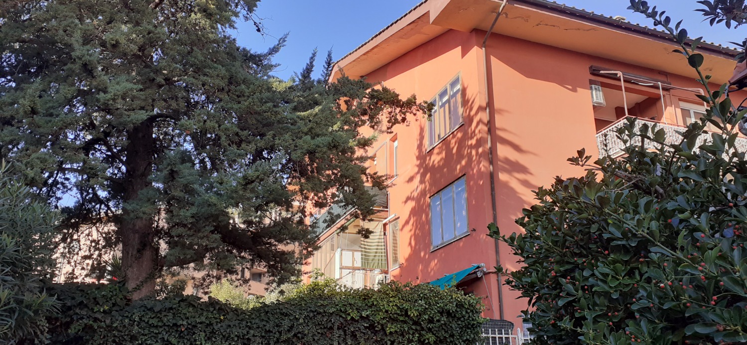 Appartamento in vendita a Castelnuovo di Porto, 3 locali, prezzo € 80.000 | CambioCasa.it