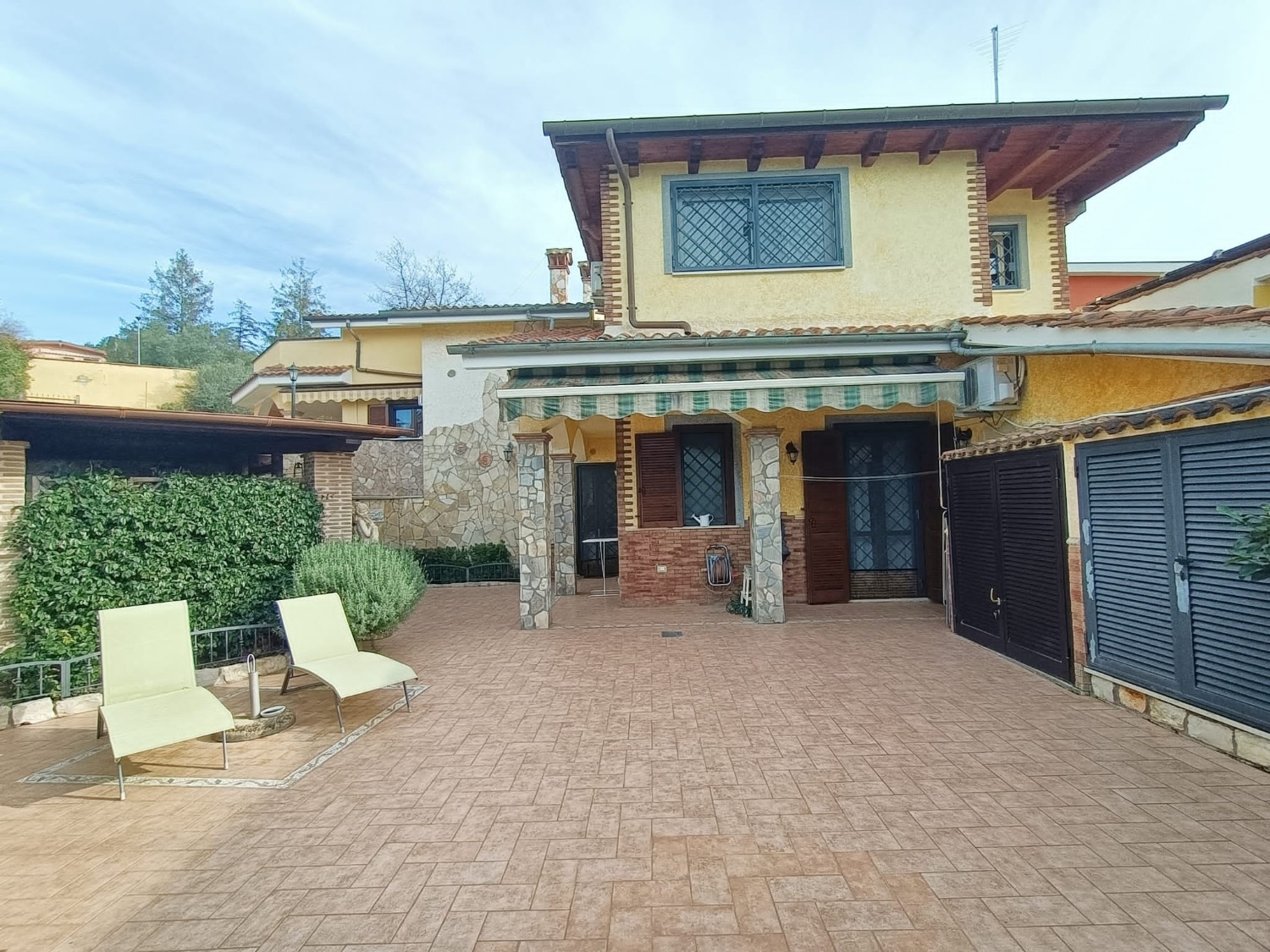 Villa a Schiera in vendita a Riano, 5 locali, prezzo € 299.000 | CambioCasa.it