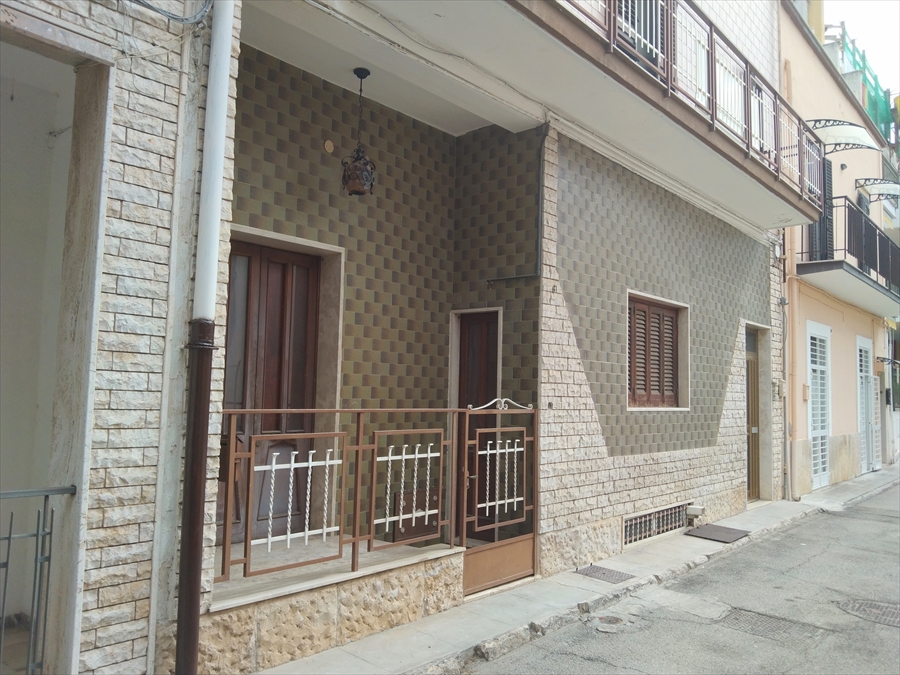 Appartamento in vendita a Modugno, 3 locali, prezzo € 78.000 | PortaleAgenzieImmobiliari.it
