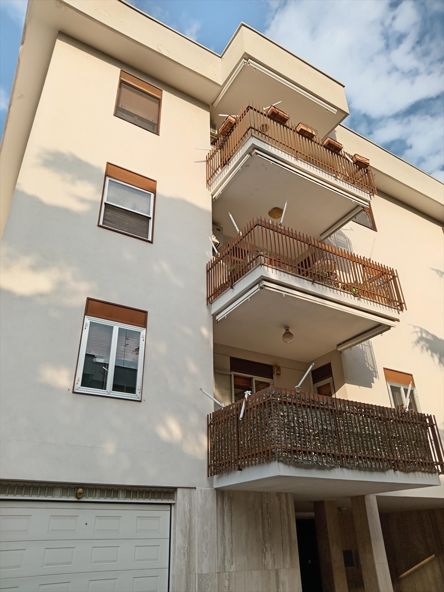 Appartamento in vendita a Modugno, 4 locali, prezzo € 198.000 | PortaleAgenzieImmobiliari.it