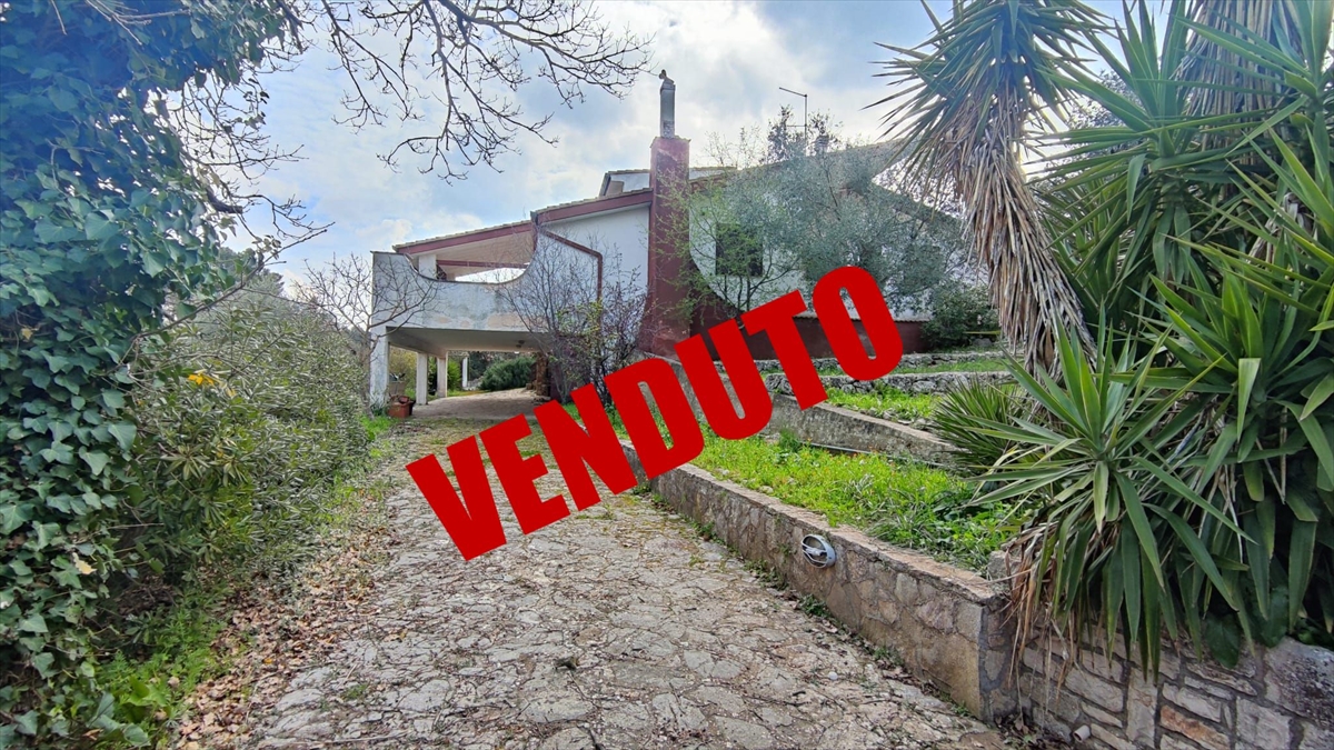 Villa in vendita a Cassano delle Murge, 5 locali, prezzo € 240.000 | PortaleAgenzieImmobiliari.it