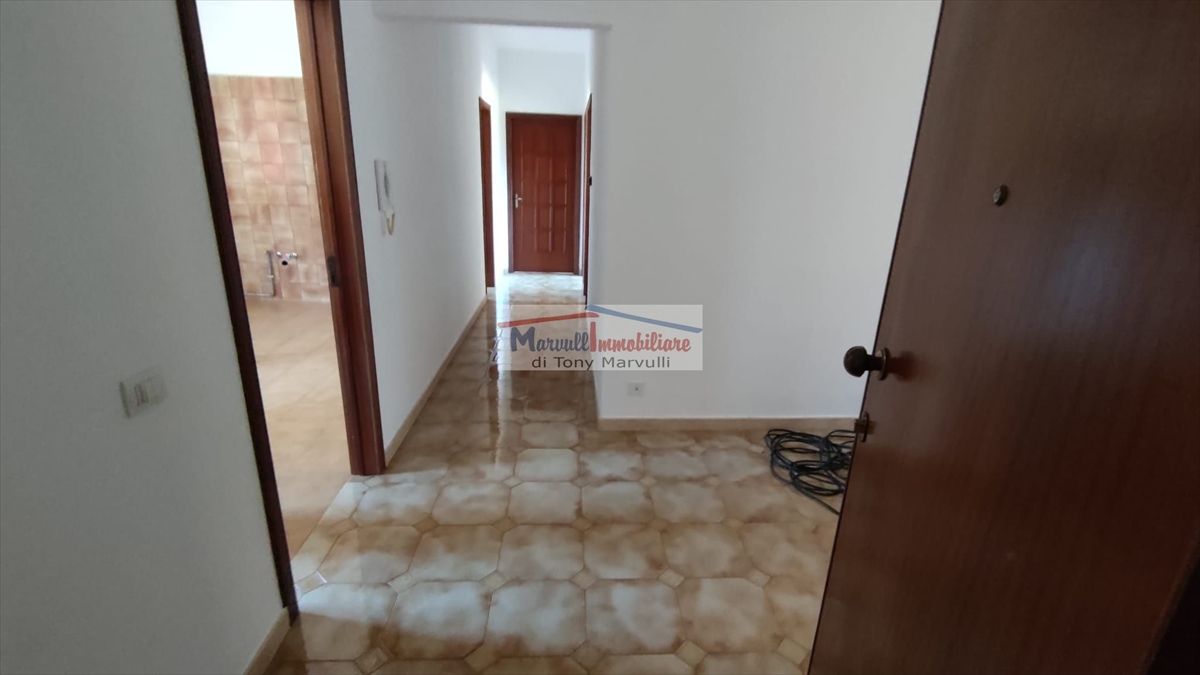 Appartamento in vendita a Cassano delle Murge, 6 locali, prezzo € 90.000 | PortaleAgenzieImmobiliari.it