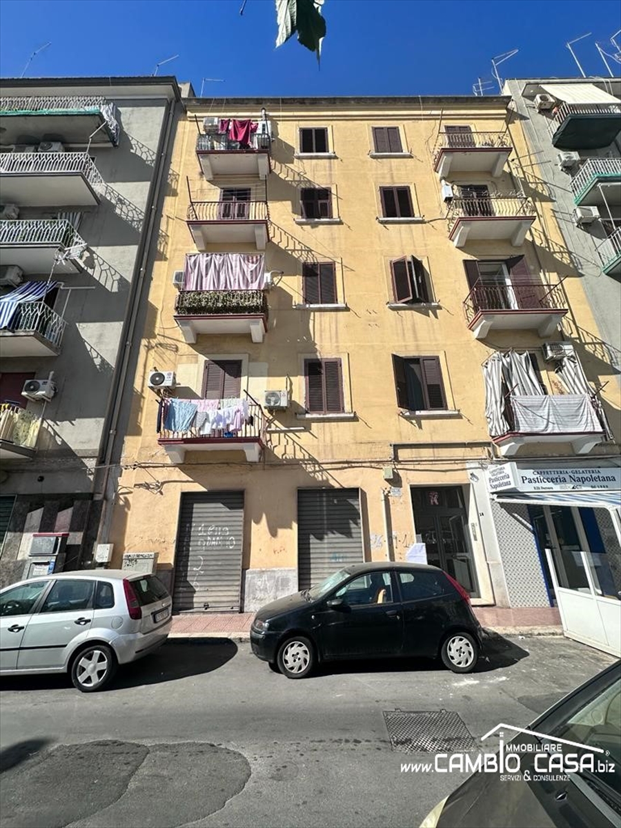Appartamento in vendita a Taranto, 3 locali, prezzo € 34.000 | PortaleAgenzieImmobiliari.it