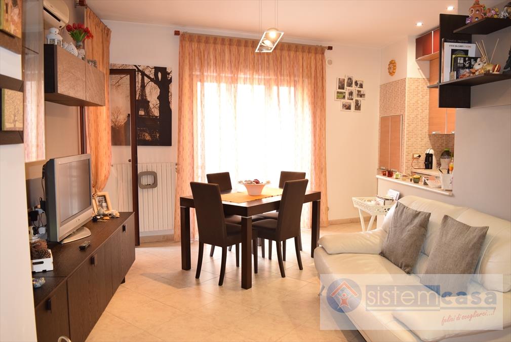 Appartamento in vendita a Corato, 3 locali, prezzo € 147.000 | PortaleAgenzieImmobiliari.it