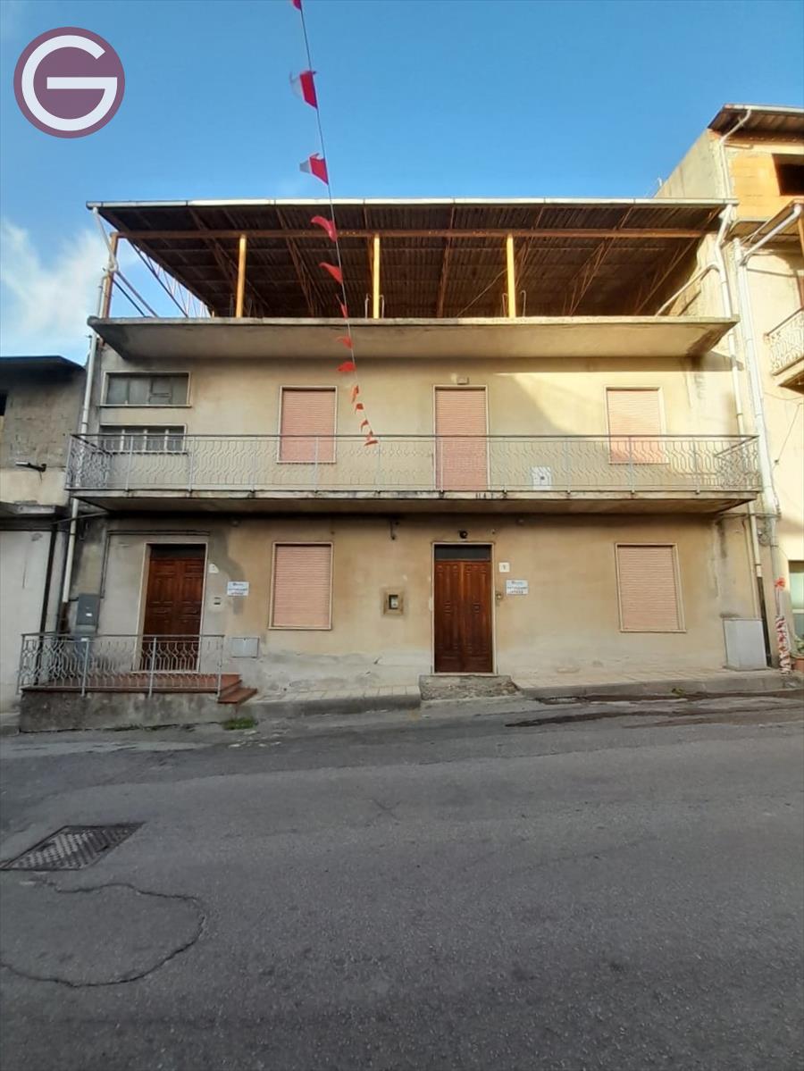 Appartamento in vendita a Cittanova, 9999 locali, prezzo € 75.000 | PortaleAgenzieImmobiliari.it