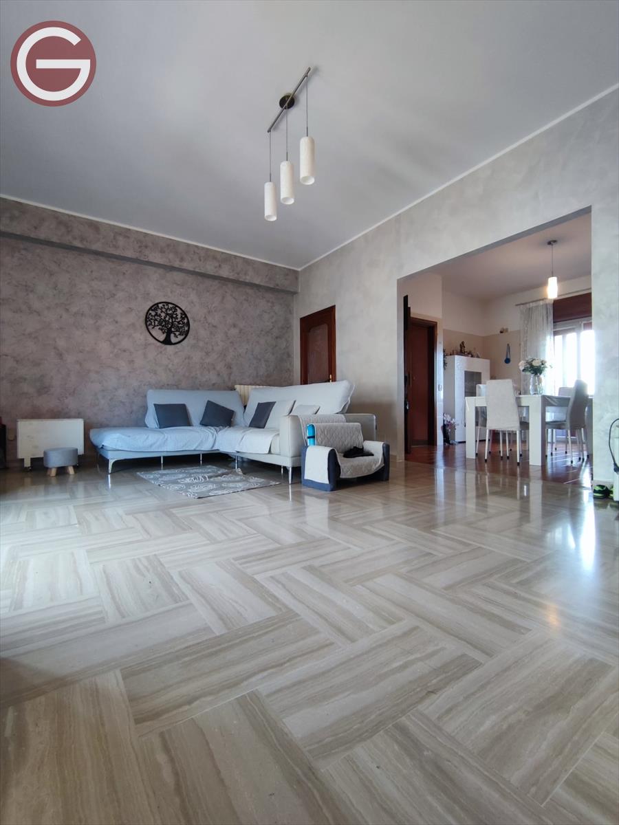 Appartamento in vendita a Cittanova, 9999 locali, prezzo € 95.000 | PortaleAgenzieImmobiliari.it