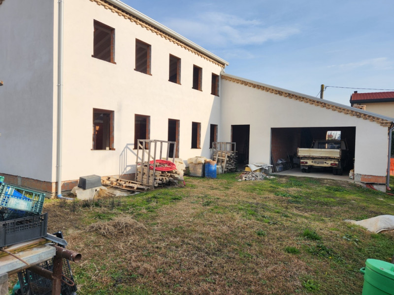 Villa in vendita a Fossò, 6 locali, zona Località: Fossò, prezzo € 185.000 | PortaleAgenzieImmobiliari.it