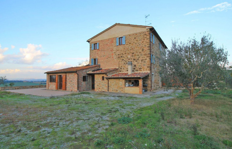 Rustico / Casale in vendita a Torrita di Siena, 8 locali, prezzo € 595.000 | PortaleAgenzieImmobiliari.it