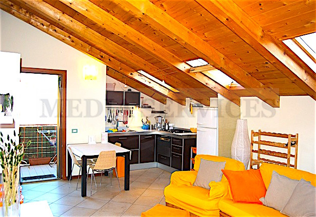 Appartamento in vendita a Sannazzaro de' Burgondi, 2 locali, zona Località: Sannazzaro Dè Burgondi, prezzo € 73.000 | CambioCasa.it