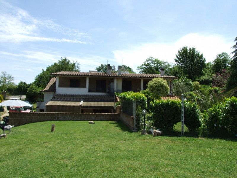 Villa in vendita a Nepi, 4 locali, prezzo € 210.000 | PortaleAgenzieImmobiliari.it