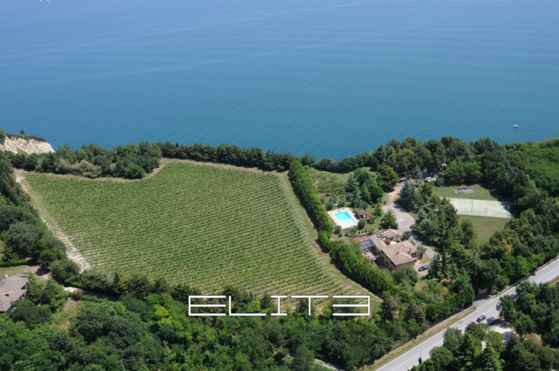 Villa in vendita a Ancona, 5 locali, zona ralacroce, Trattative riservate | PortaleAgenzieImmobiliari.it