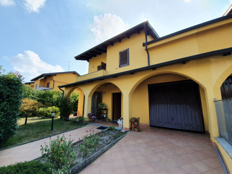 Villa in vendita a Villanova Monferrato, 4 locali, zona Località: Villanova Monferrato, prezzo € 185.000 | PortaleAgenzieImmobiliari.it