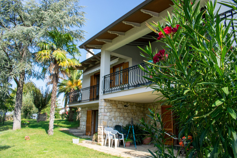 Villa in vendita a Corciano, 6 locali, zona Mariano, prezzo € 430.000 | PortaleAgenzieImmobiliari.it