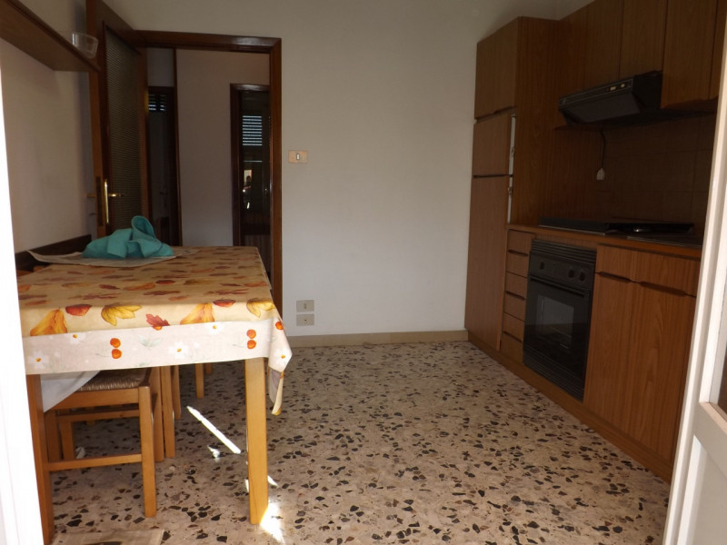 Appartamento in vendita a Senigallia, 2 locali, zona Località: Lungo mare di Levante, prezzo € 200.000 | PortaleAgenzieImmobiliari.it
