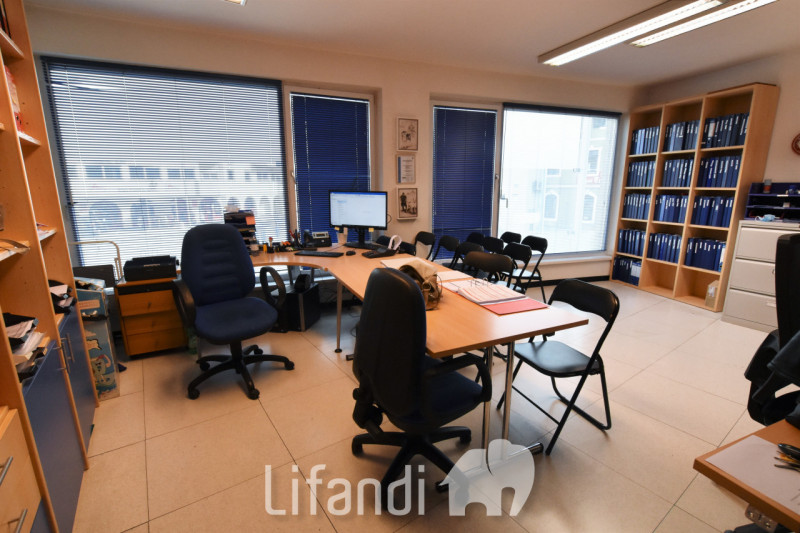 Ufficio / Studio in vendita a Merano, 9999 locali, zona Località: Maia bassa, prezzo € 220.000 | PortaleAgenzieImmobiliari.it