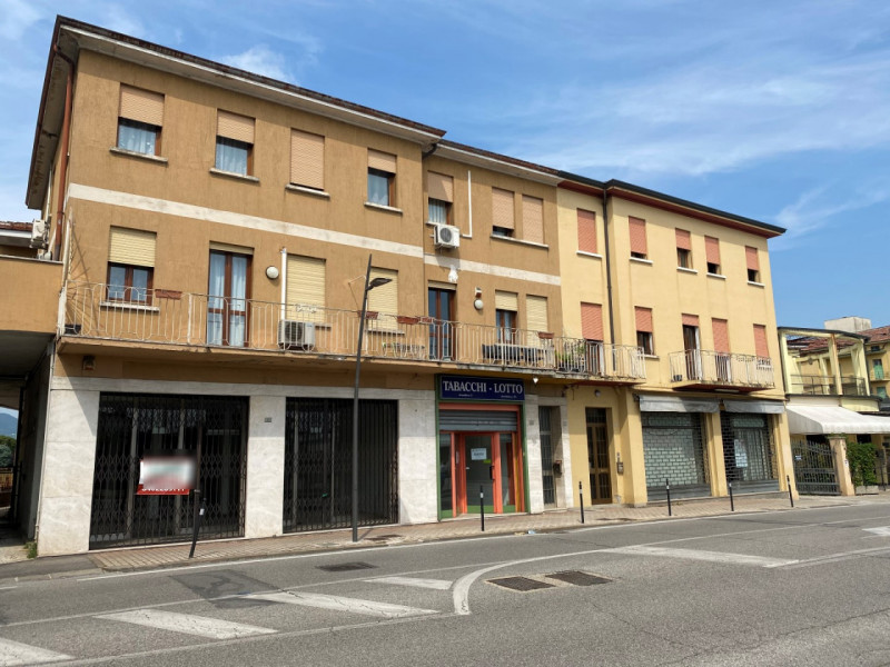 Negozio / Locale in vendita a Montegrotto Terme, 9999 locali, zona Località: Montegrotto Terme - Centro, prezzo € 40.000 | CambioCasa.it