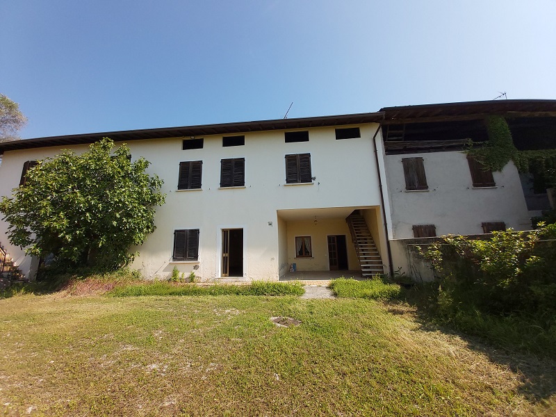 Rustico / Casale in vendita a Polpenazze del Garda, 5 locali, prezzo € 650.000 | PortaleAgenzieImmobiliari.it