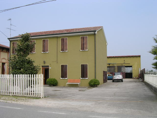 Villa in Vendita a Nogara