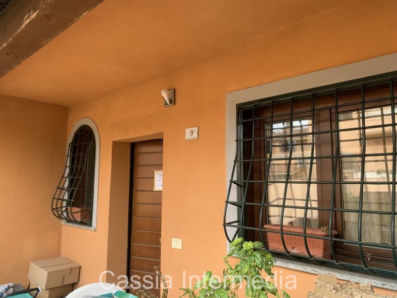 Villa a Schiera in vendita a Nepi, 4 locali, prezzo € 95.000 | PortaleAgenzieImmobiliari.it