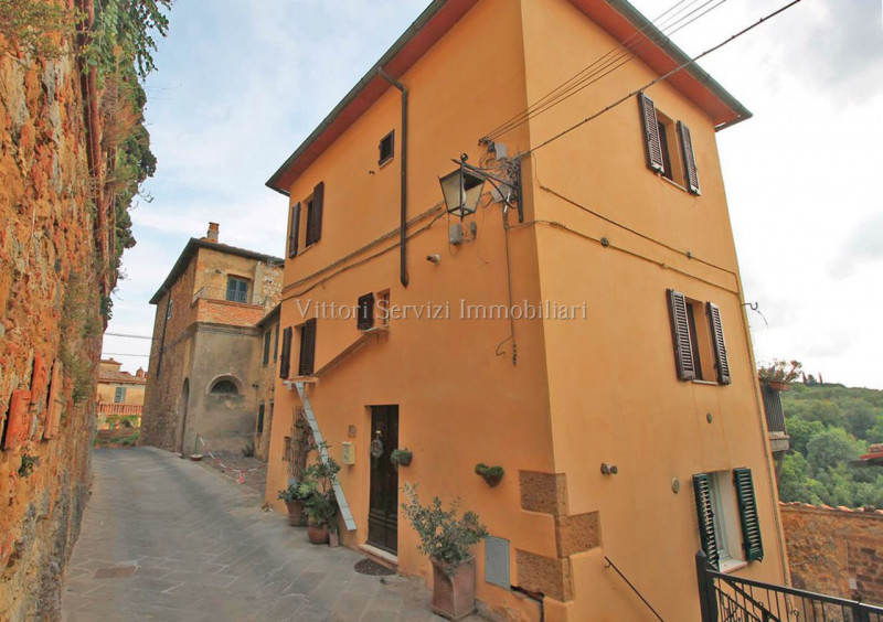 Villa Bifamiliare in vendita a Trequanda, 5 locali, zona oio, prezzo € 155.000 | PortaleAgenzieImmobiliari.it