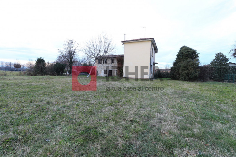 Villa in vendita a Breda di Piave, 3 locali, zona tto, prezzo € 69.000 | PortaleAgenzieImmobiliari.it