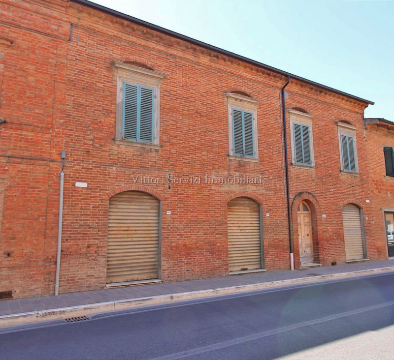 Villa a Schiera in vendita a Montepulciano, 14 locali, zona Località: Abbadia, prezzo € 199.000 | PortaleAgenzieImmobiliari.it