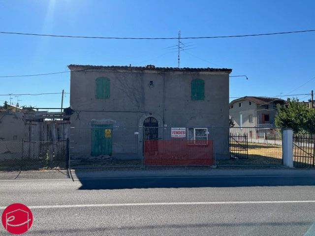 Villa in vendita a Poggio Torriana, 9999 locali, zona Località: Santo Marino, prezzo € 150.000 | PortaleAgenzieImmobiliari.it