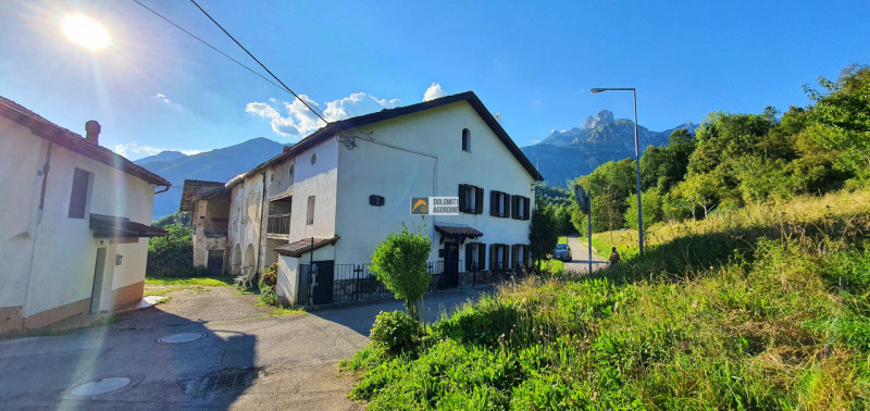 Villa in vendita a San Gregorio nelle Alpi, 5 locali, prezzo € 99.000 | PortaleAgenzieImmobiliari.it