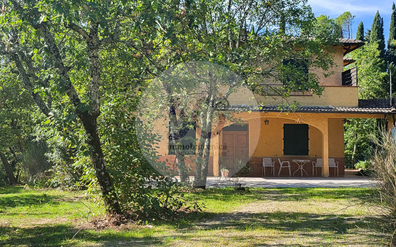 Villa in vendita a Castiglion Fibocchi - Zona: Castiglion Fibocchi