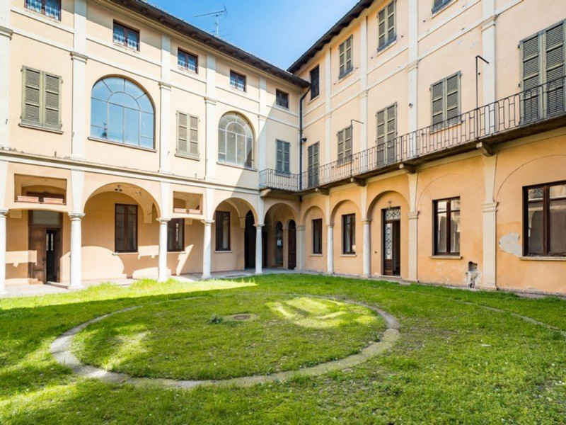 Ufficio / Studio in vendita a Cremona, 15 locali, prezzo € 1.427.000 | PortaleAgenzieImmobiliari.it