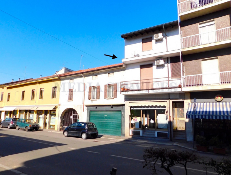 Appartamento in vendita a Garlasco, 3 locali, zona Località: Garlasco - Centro, prezzo € 78.000 | CambioCasa.it