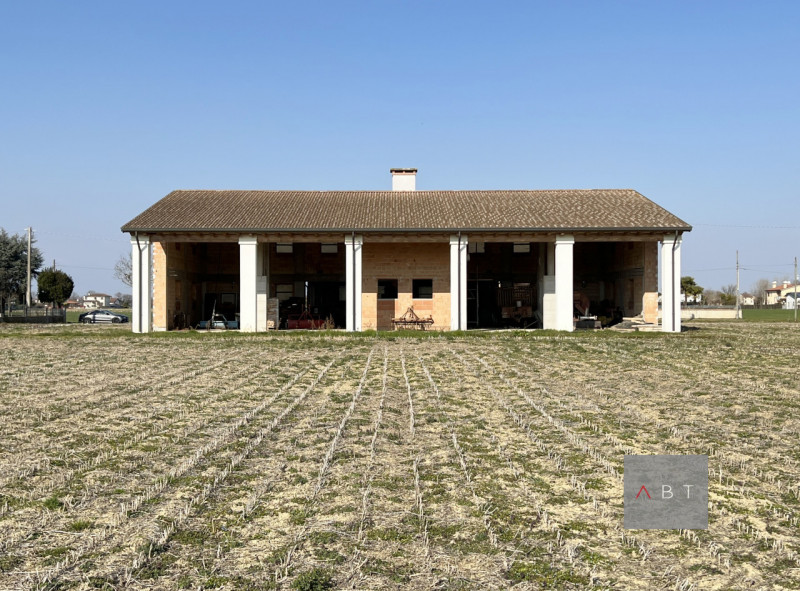 Villa Bifamiliare in vendita a Villa del Conte - Zona: Villa del Conte