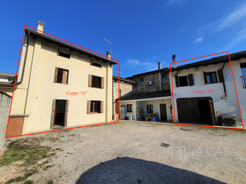 Villa a Schiera in vendita a San Vito al Tagliamento, 6 locali, zona Zona: savorgnano, prezzo € 169.000 | CambioCasa.it