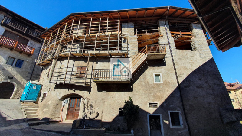 Villa in vendita a Bleggio Superiore, 4 locali, zona do, prezzo € 80.000 | PortaleAgenzieImmobiliari.it