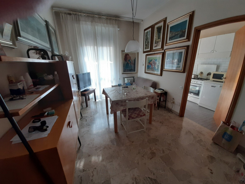 Appartamento in vendita a Forlì, 4 locali, zona centro, prezzo € 190.000 | PortaleAgenzieImmobiliari.it
