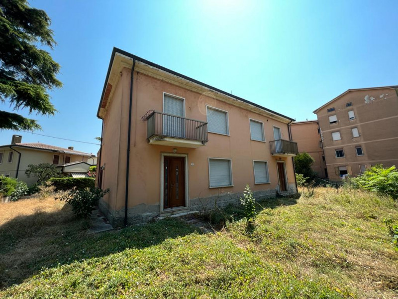 Villa Bifamiliare in vendita a Cologna Veneta, 5 locali, zona Località: Cologna Veneta - Centro, prezzo € 220.000 | PortaleAgenzieImmobiliari.it